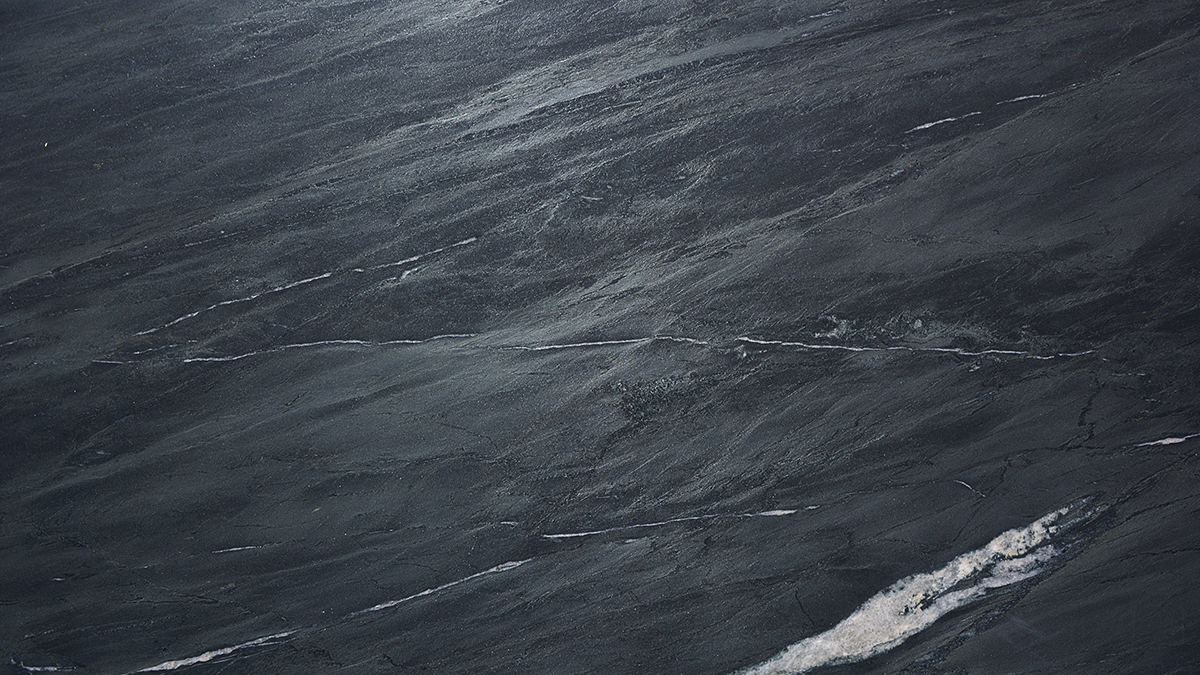 New York Stone Black Soapstone , from India